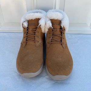 Sketchers On The Go Joy Lush Boots - Chestnut